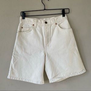 Vintage Levi’s 951 high waisted white denim shorts